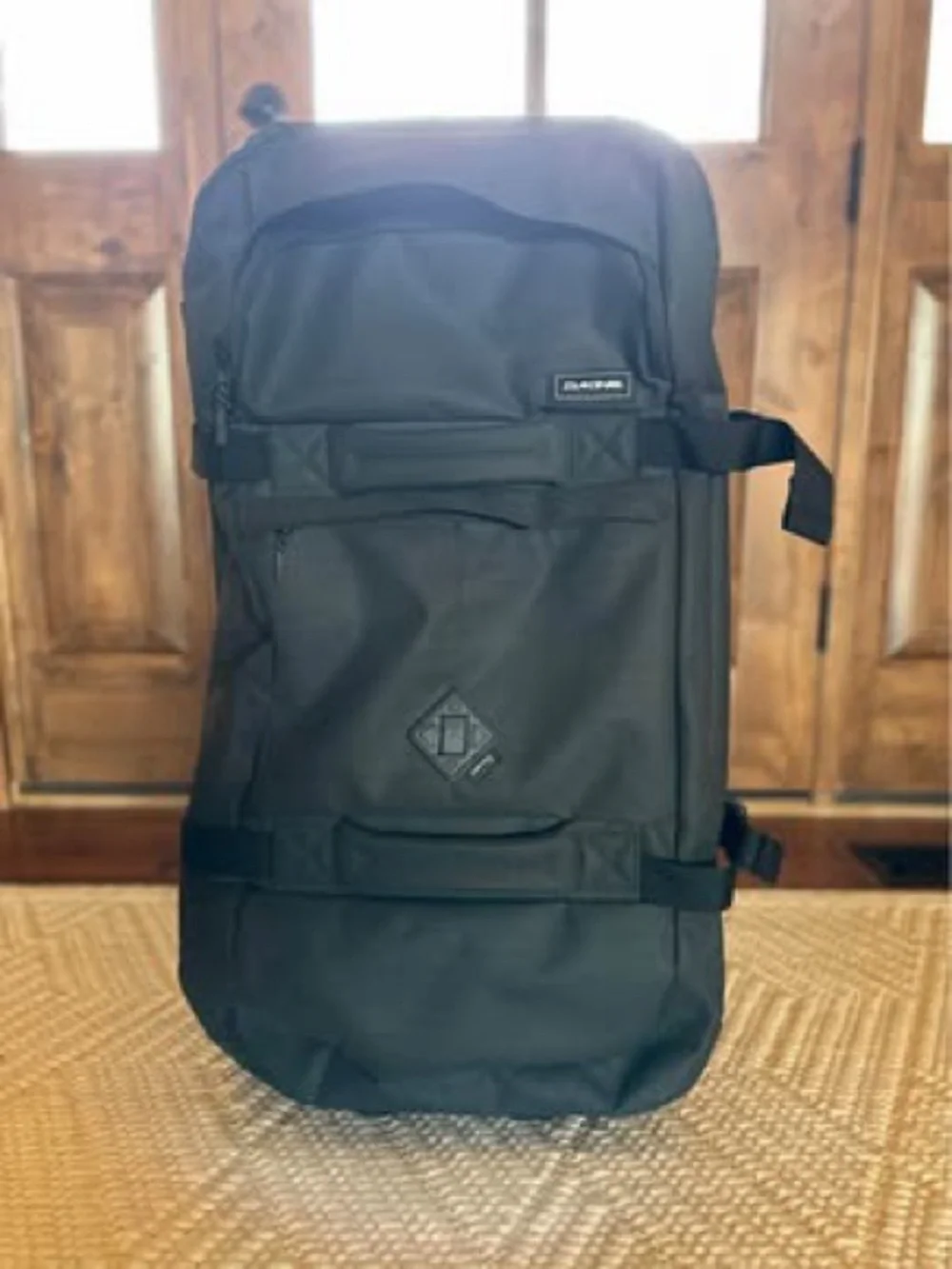 Dakine Black Split Roller Travel Bag